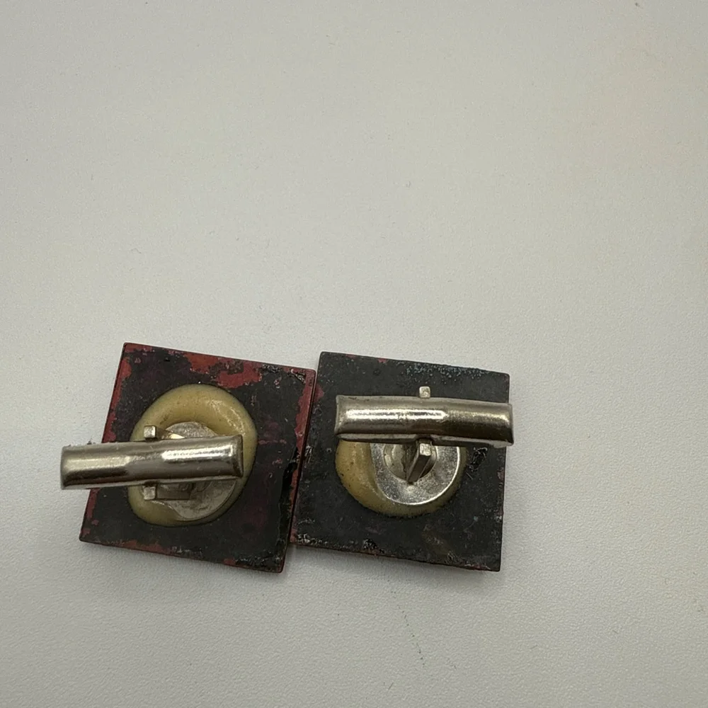 Unbranded this pair
